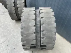 Trelleborg-10.00 x 20 / 1000 x 20 Solid Tyres-906136