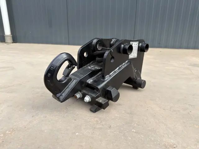 Verachtert-CW05 - Caterpillar 301-2022-908764