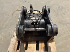 Verachtert-CW40 - M318D / 320D / 320E / 320F / 323D / 323E / 323F / 325F-2019-909100