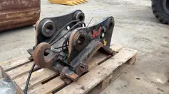Verachtert-CW40 - M318D / 320D / 320E / 320F / 323D / 323E / 323F / 325F-2019-909100