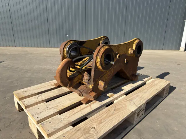 Verachtert-CW40S - M318D / M320F / M322D / 320D / 320E / 323D / 323E-2008-908473