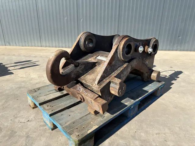 Verachtert-CW55S - 325D / 329D / 329E / 330F-2010-908467