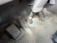 Volvo-A25F-2011-206326