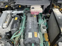 Volvo-A25F-2011-206326