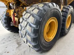 Volvo-A25G | 95% good Bridgestone tires-2015-211069