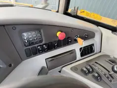 Volvo-A25G | 95% good Bridgestone tires-2015-211069