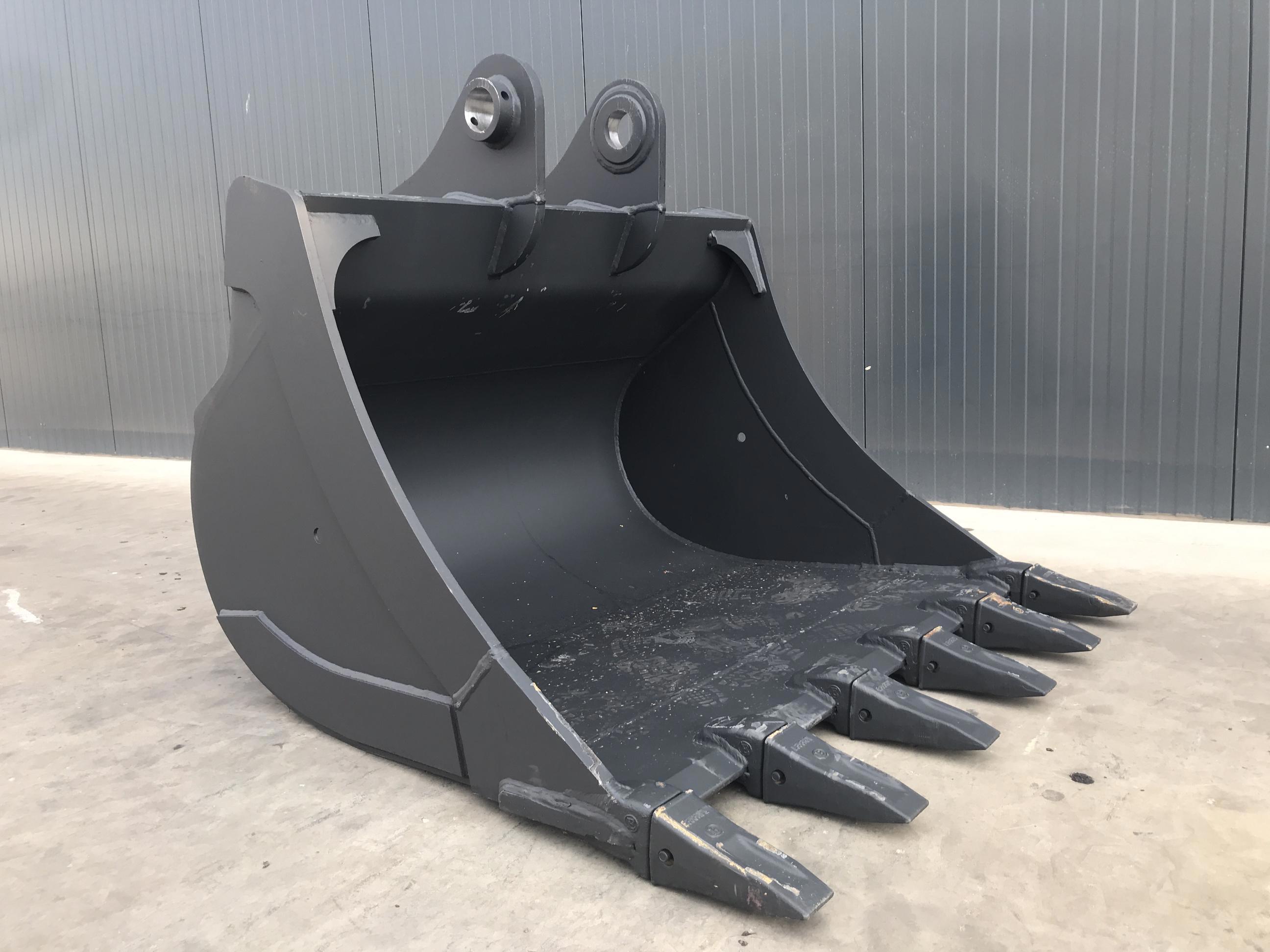 Buckets Volvo EC210 NEW BUCKET 903603 Smitma