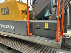 Volvo-EC210-2025-207899