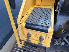 Volvo-EC220E L-2015-210911