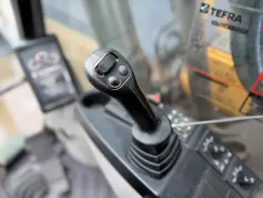 Volvo-EC220E L-2015-210911