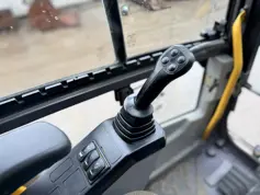 Volvo-EC220E L-2015-210911