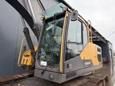 Volvo-EC220E L-2015-210911