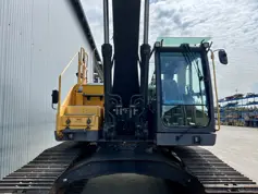 Volvo-EC250E L-2015-208190