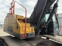 Volvo-EC300E L-2019-211043