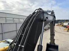 Volvo-EC300E L-2019-211043