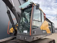 Volvo-EC300E L-2019-211043