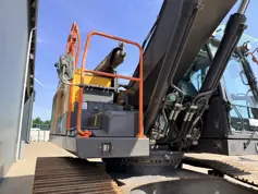 Volvo-EC300E L-2022-211922