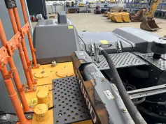 Volvo-EC300E L-2022-211922
