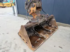 Volvo-EW180D-2013-211096