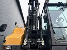 Volvo-EW180D-2013-211096