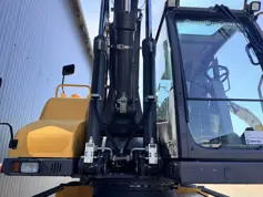 Volvo-EW180D-2014-213389