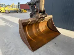Volvo-EW180E-2015-212114