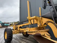 Volvo-G946B-2013-213686