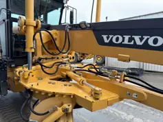 Volvo-G946B-2013-213686