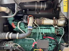 Volvo-G946B-2013-213686