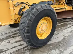 Volvo-G946B-2013-213686