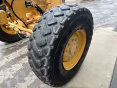 Volvo-G946B-2013-213686