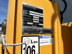 Volvo-L110H-2015-213361