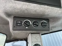 Volvo-L120F-2008-205578