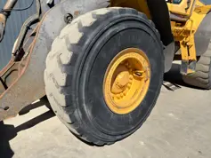 Volvo-L120F-2008-212265