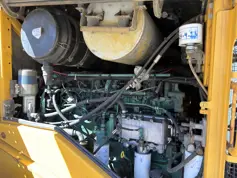 Volvo-L120F-2008-212265