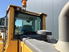 Volvo-L120F-2008-212265