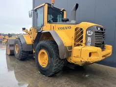 Volvo-L120F-2008-214171