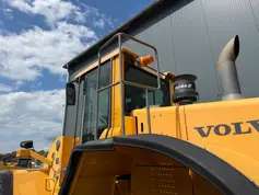 Volvo-L180F-2010-213728