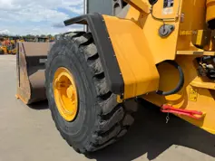 Volvo-L180F-2010-213728