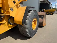 Volvo-L180F-2010-213728