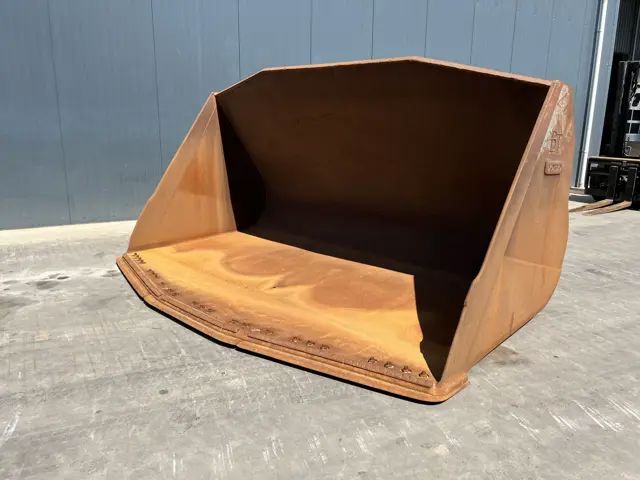 Volvo-L220E / L220F / L220G / L220H-906390