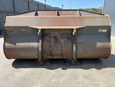 Volvo-L220E / L220F / L220G / L220H-906390