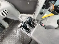 Volvo-L220H-2018-208049