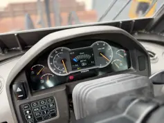 Volvo-L220H-2018-208049