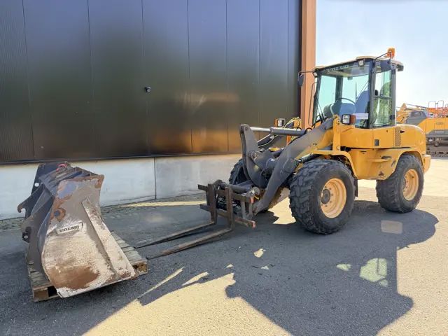 Volvo-L30G-2014-212464