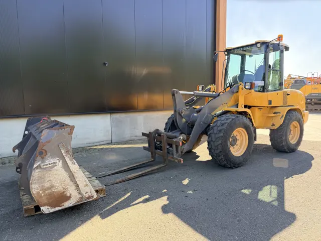 Volvo-L30G-2014-212464