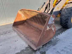 Volvo-L60F-2009-210039