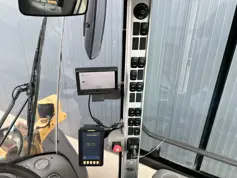 Volvo-L90F-2011-208583