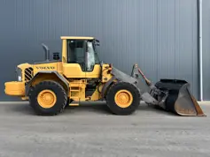 Volvo-L90F-2011-208583