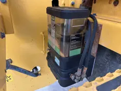 Volvo-L90F-2011-208583